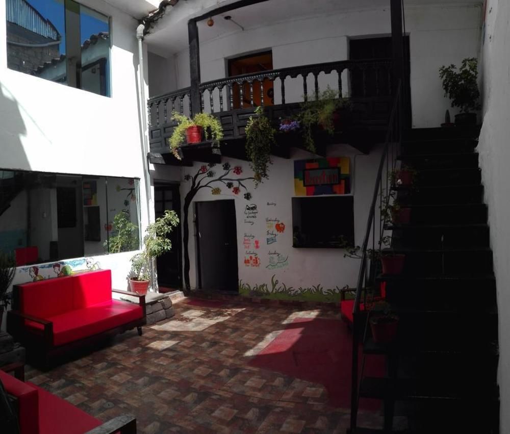 The Grasshopper Hostel Cusco Extérieur photo